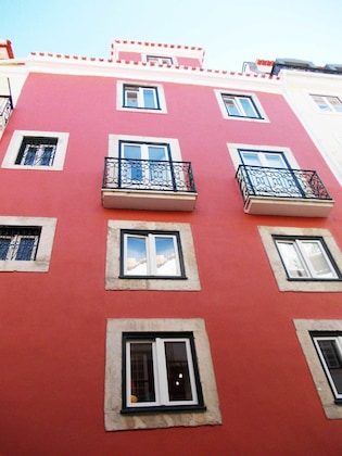 Gallery - Contemporary By Apartments Alfama