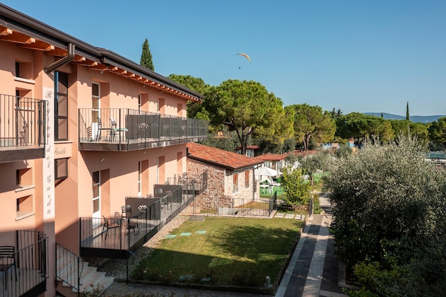 Gallery - Regina Del Garda Suite