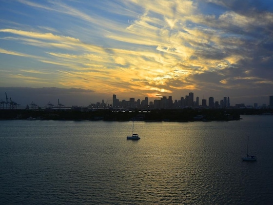 Gallery - Huge Suite 3 Rooms up to 9p 5 Hotel Sobe #916