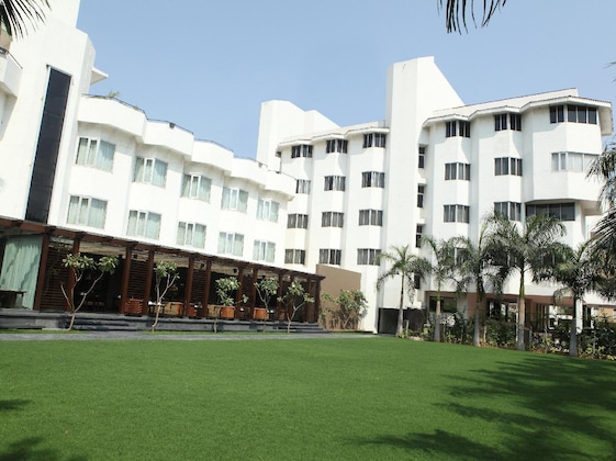 Gallery - Hotel Express Residency
