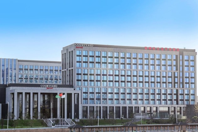 Gallery - Courtyard By Marriott Zhengzhou Airport