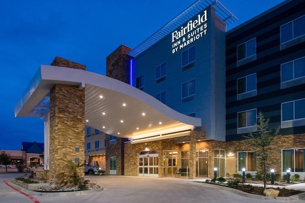 Gallery - Fairfield Inn & Suites By Marriott Fort Worth Southwest At Cityview