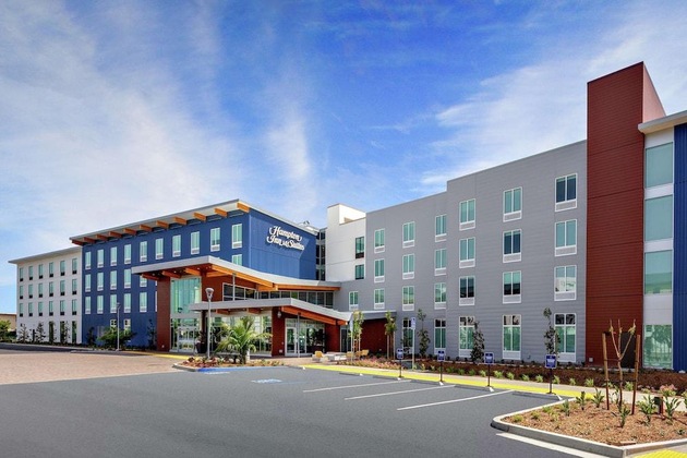Gallery - Hampton Inn & Suites San Diego Liberty Station
