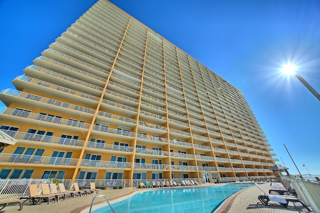 Gallery - Treasure Island 2205