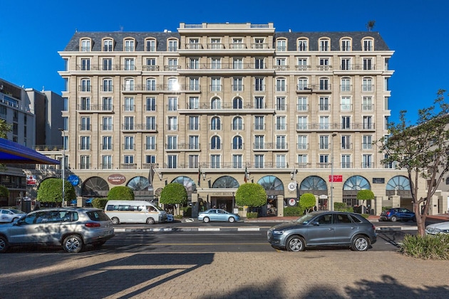 Gallery - Unit Number 204 Cape Royale Luxury Apartments