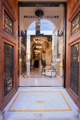 Gallery - Myr Palacio Vallier