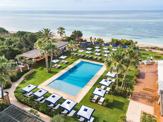 Gallery - Gecko Hotel & Beach Club