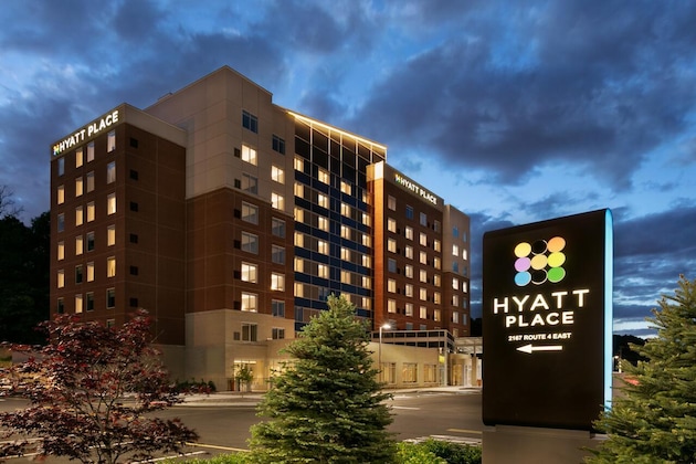 Gallery - Hyatt Place Fort Lee   George Washington Bridge