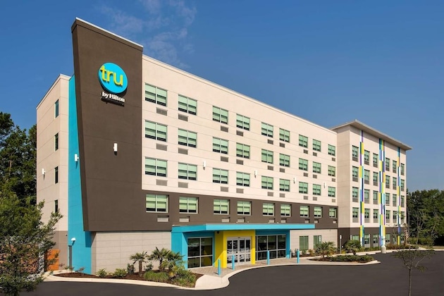 Gallery - Tru By Hilton Charleston Ashley Phosphate