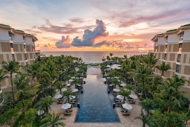 Gallery - Intercontinental Phu Quoc Long Beach Resort, An Ihg Hotel