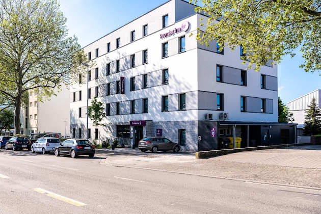 Gallery - Premier Inn Heidelberg City Bahnstadt Hotel