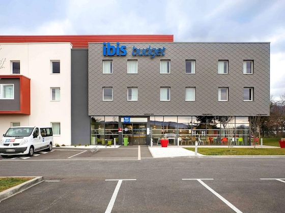 Gallery - Ibis Budget Saint Genis Pouilly Geneva
