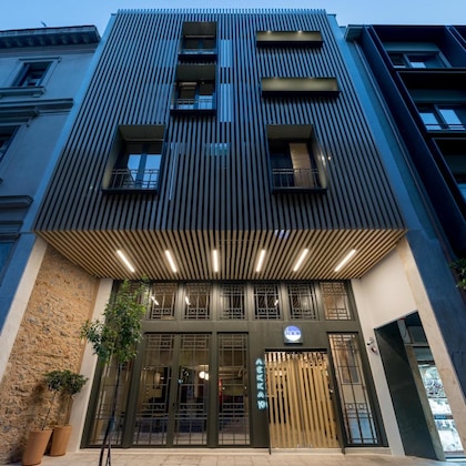 Gallery - Fos Downtown Suites