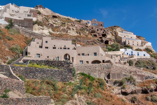Gallery - Old Castle Oia