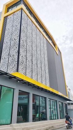 Gallery - Patong Poshtel Adults Only