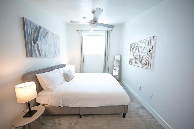 Gallery - Kasa Downtown Salt Lake City