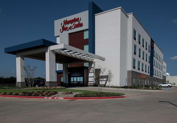 Gallery - Hampton Inn & Suites Duncanville Dallas