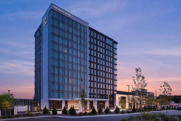 Gallery - Renaissance Milwaukee West Hotel