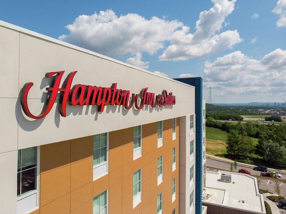 Gallery - Hampton Inn & Suites Nashville North Skyline