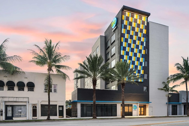 Gallery - Tru By Hilton Ft. Lauderdale Airport