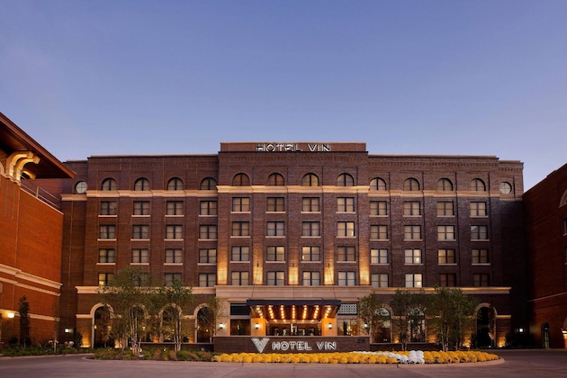 Gallery - Hotel Vin, Grapevine, Autograph Collection
