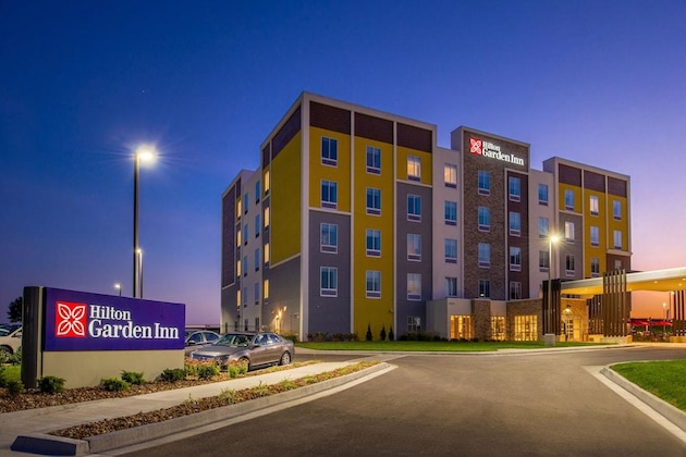 Gallery - Hilton Garden Inn Kansas City Airport
