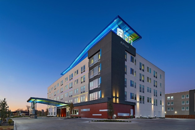 Gallery - Aloft Waco Downtown
