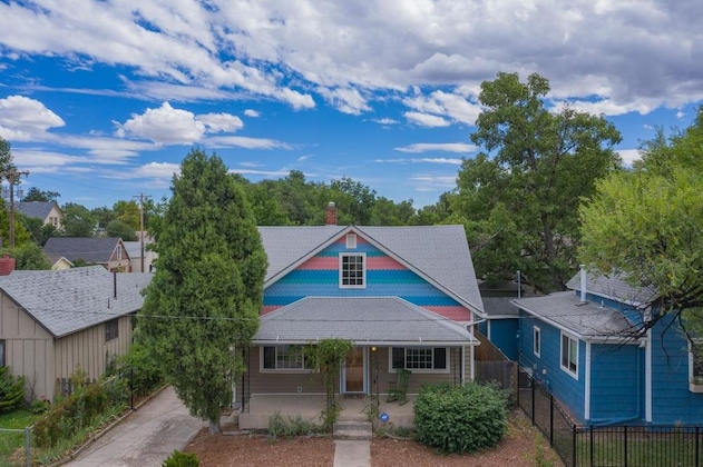 Gallery - 3Br Hot-Tub & Dog-Friendly Old Colorado City!!