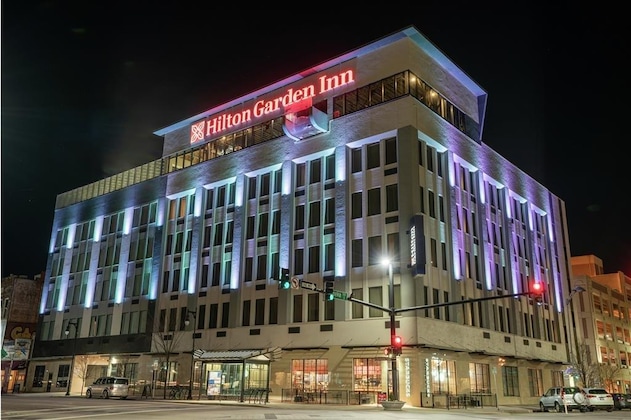 Gallery - Hilton Garden Inn Wichita Downtown