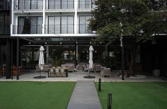 Gallery - Scene Bangkok Noi