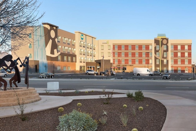 Gallery - Tru By Hilton Scottsdale Salt River