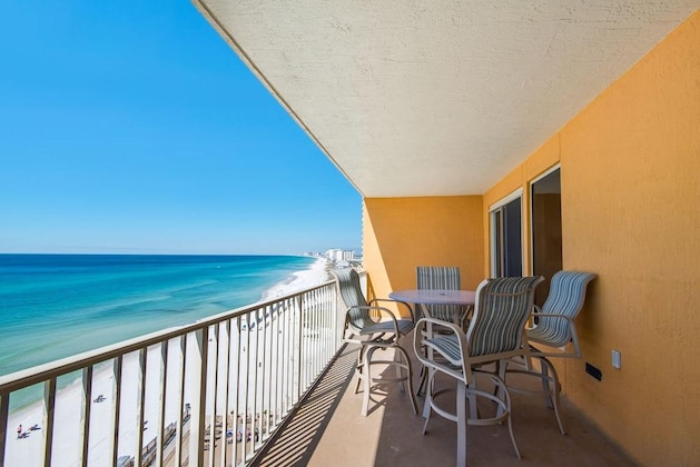 Gallery - Treasure Island 0808