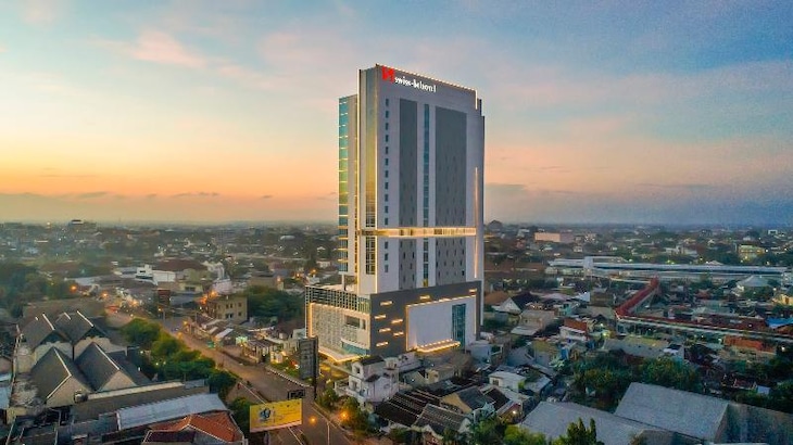 Gallery - Swiss-Belhotel Solo