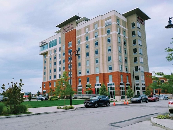 Gallery - Hampton Inn & Suites Erie Bayfront