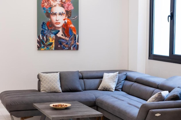 Gallery - Evita Asty