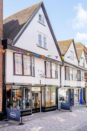 Gallery - Hampton By Hilton Canterbury
