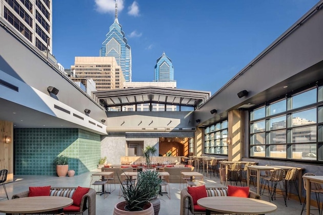 Gallery - Motto By Hilton Philadelphia Rittenhouse Square