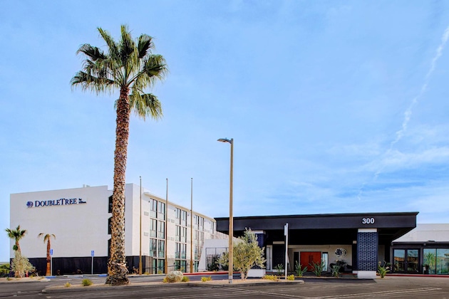 Gallery - Doubletree By Hilton Palmdale