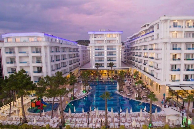 Gallery - Grand Blue Fafa Resort & Spa