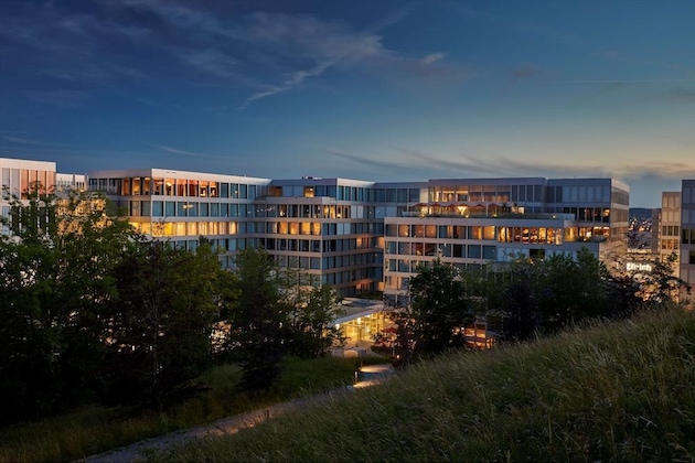 Gallery - Hyatt Regency Zurich Airport The Circle