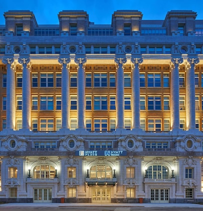 Gallery - Hyatt House Chicago Medical University District
