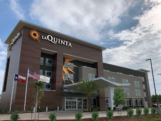 Gallery - La Quinta Inn & Suites By Wyndham Texas City I 45