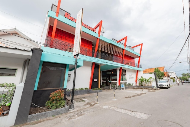 Gallery - Reddoorz Near Kejaksan Station Cirebon