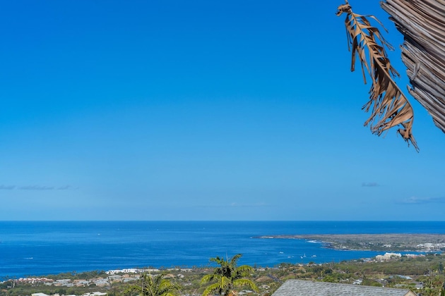 Gallery - Kona Wa'a Paradise Getaway