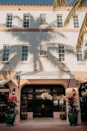 Gallery - Esmé Miami Beach