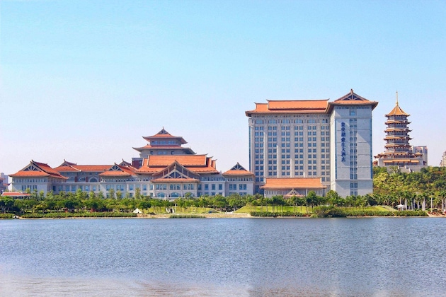 Gallery - Howard Johnson By Wyndham Jimei Lake Plaza Xiamen
