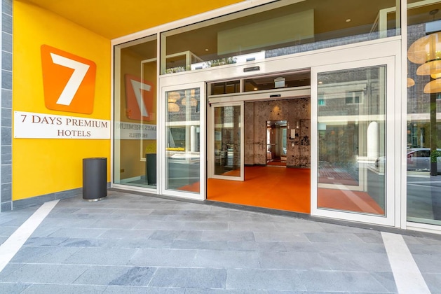 Gallery - Campanile Duisburg City