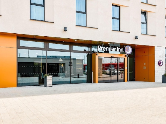 Gallery - Premier Inn Mannheim City Centre