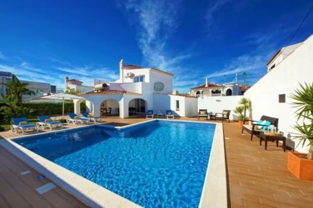 Gallery - Villa Francella- Relaxing Holidays In An Ideal Location