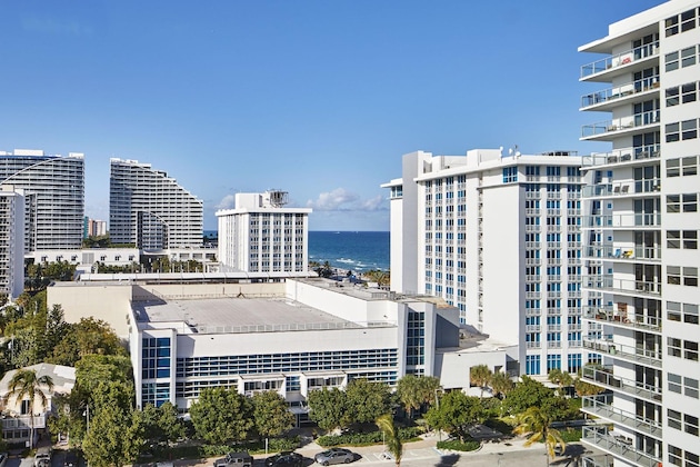 Gallery - Ac Hotel By Marriott Fort Lauderdale Beach